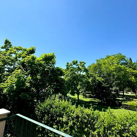 度假居 Alice&luna's 西尔米奥奈